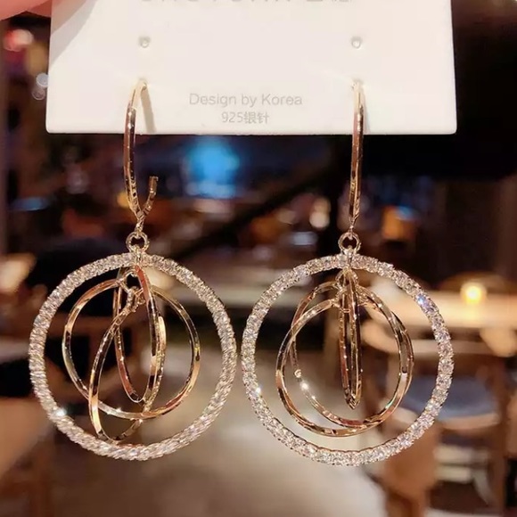 Jewelry - New 18k gold plated diamond earrings